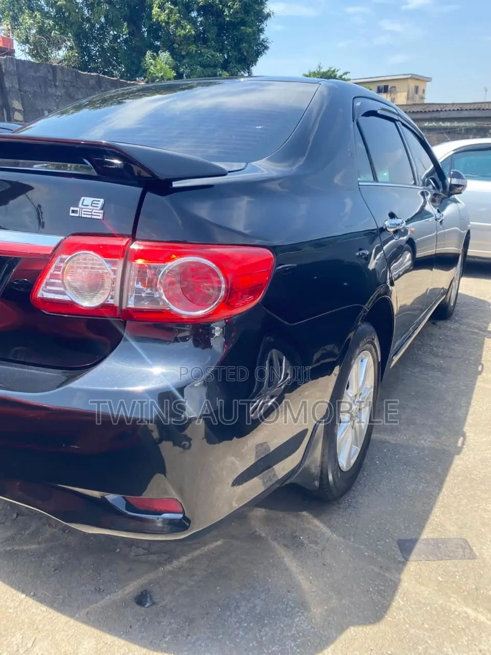 Toyota Corolla LE 4dr Sedan (1.8L 4cyl 4A) 2013 Black