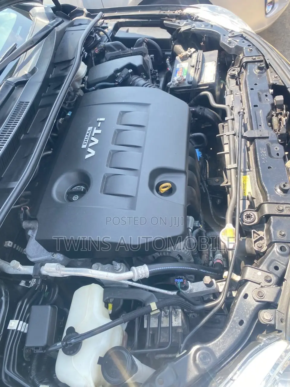 Toyota Corolla LE 4dr Sedan (1.8L 4cyl 4A) 2013 Black