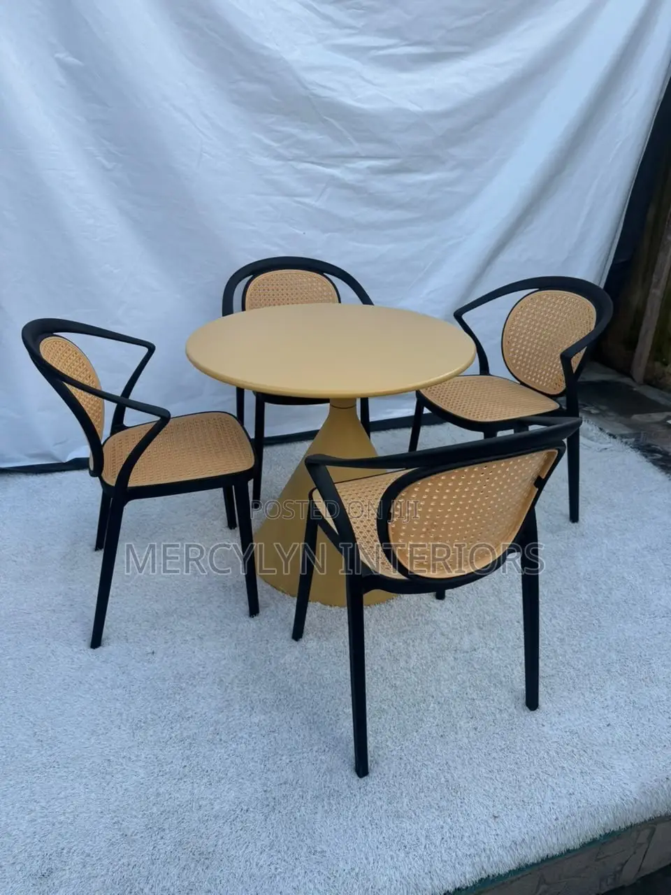 4 Seater Dining Set