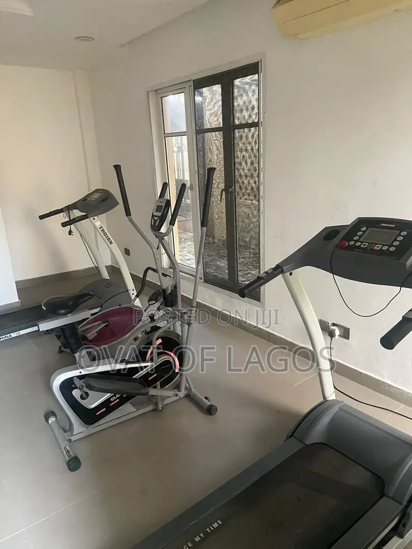 3bdrm Duplex in Ikoyi, Abacha Estate for rent