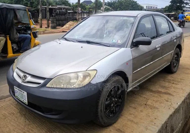 Honda Civic 1.6i LS Automatic 2005 Gold