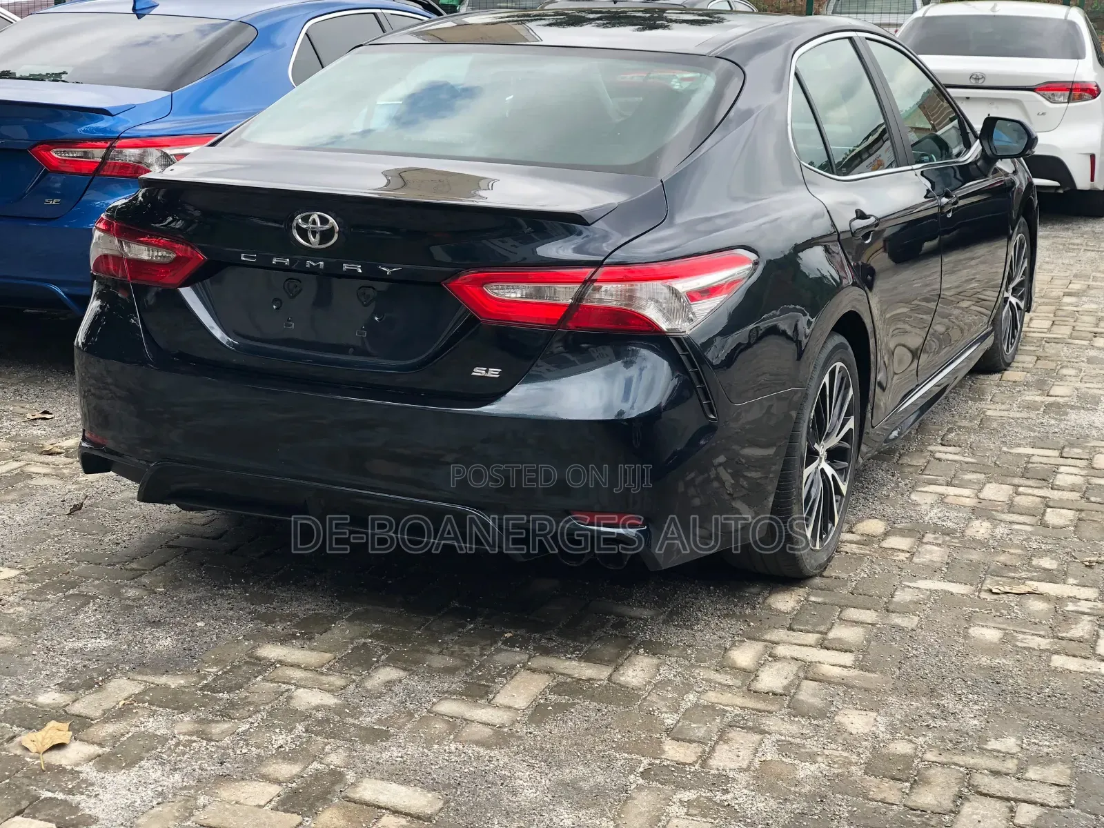Toyota Camry SE (2.5L 4cyl 8A) 2019 Black