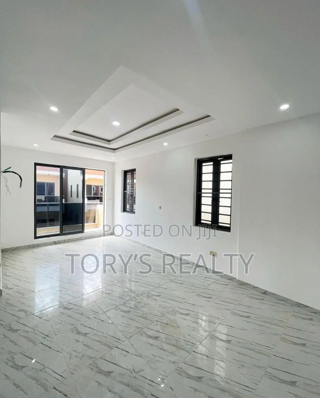 4bdrm Duplex in Lekki Phase 1 for rent