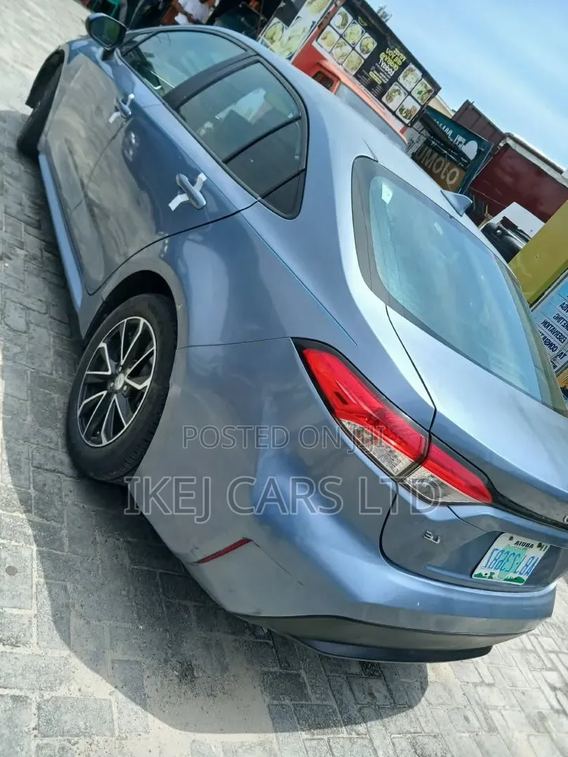 Toyota Corolla 2020 Blue