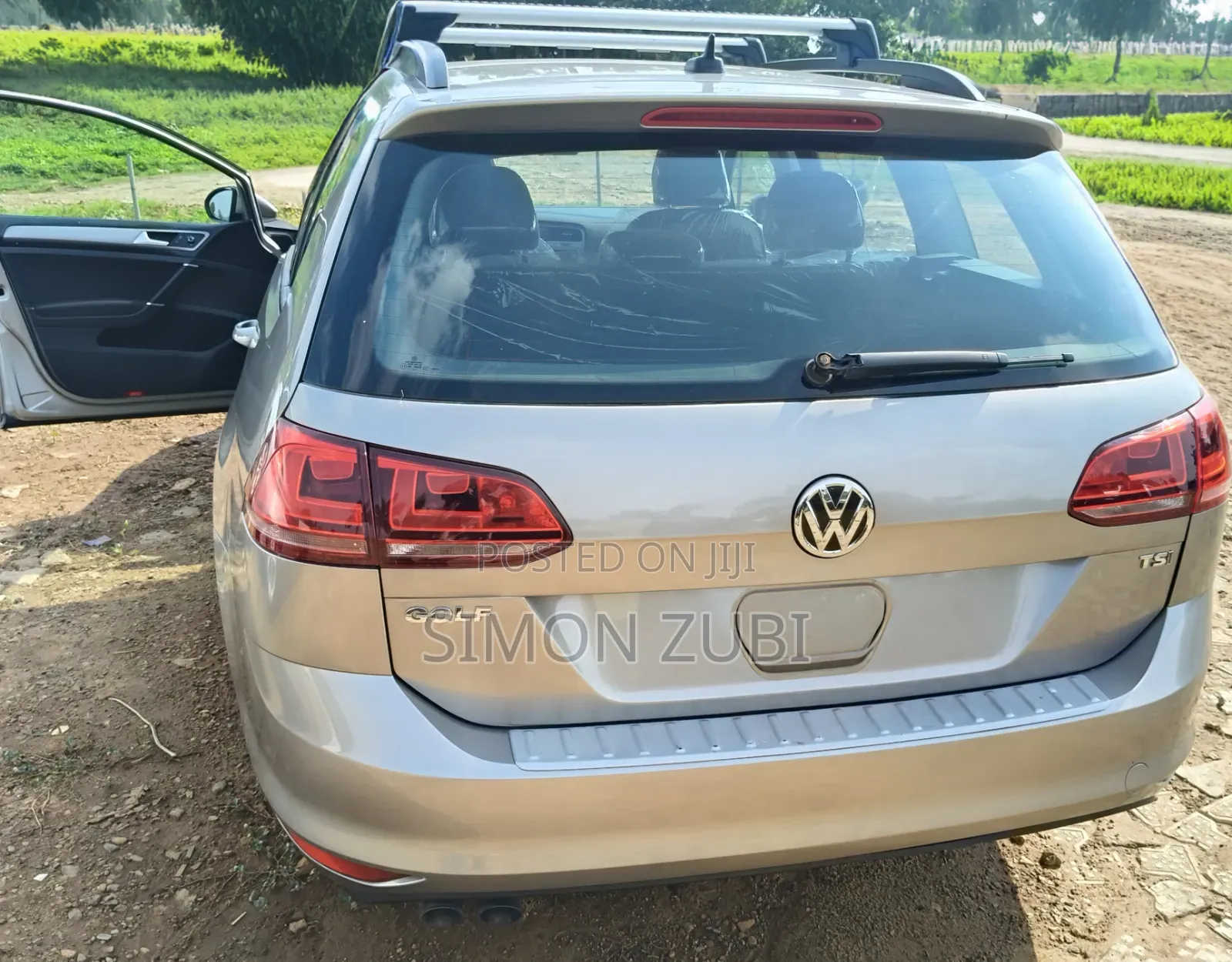 Volkswagen Golf TSI S 4-Door FWD 2016 Gold