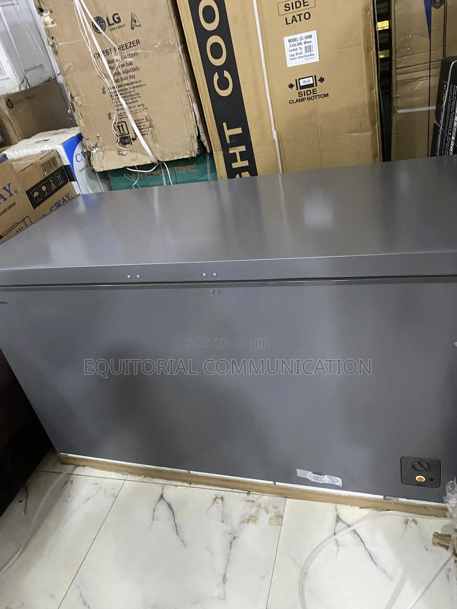 Hisense FC-55DD 420L Freezer for Chicken and Meat