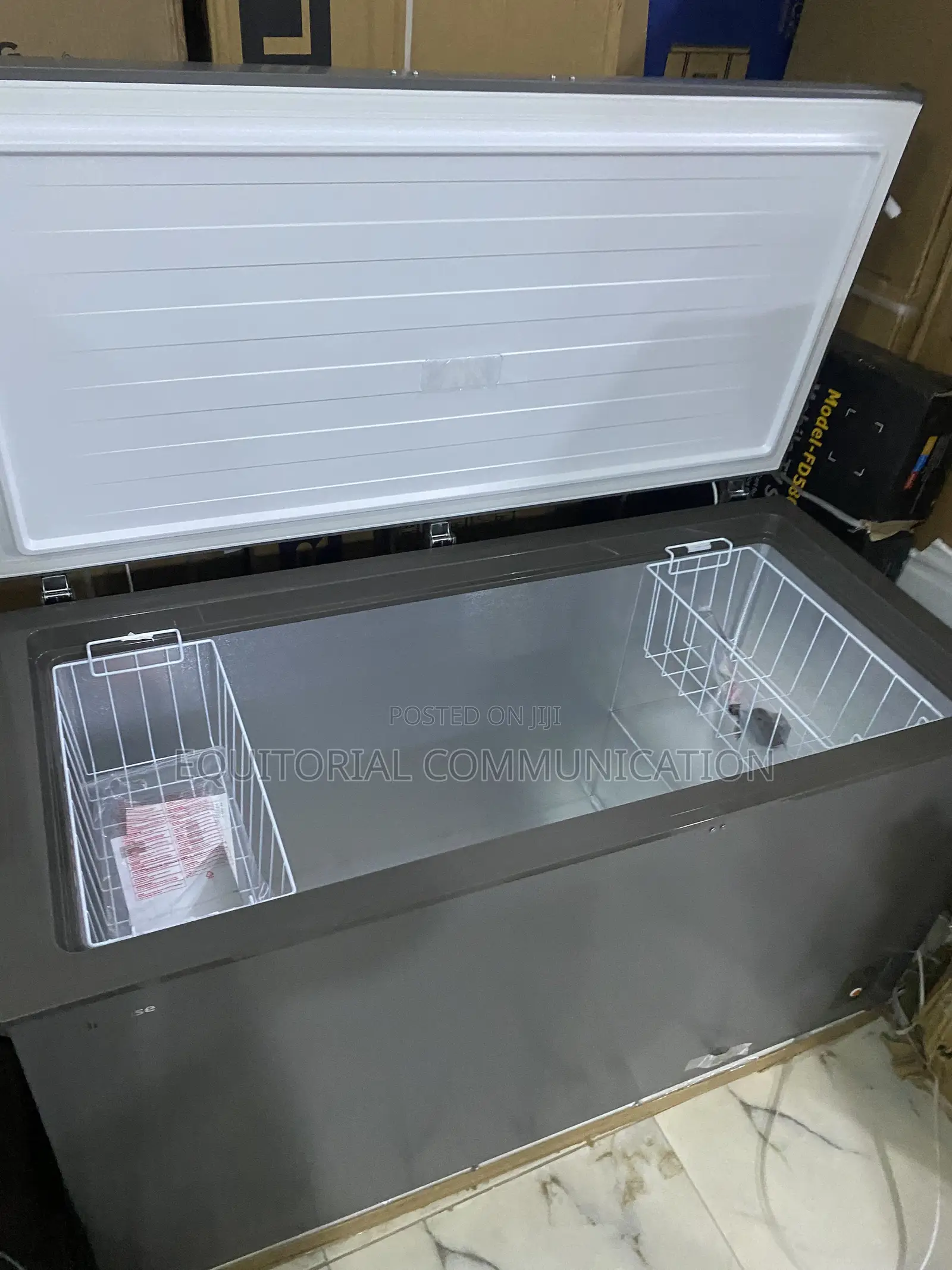 Hisense 420L Chest Freezer FC-55DD for Hospitality Businesses