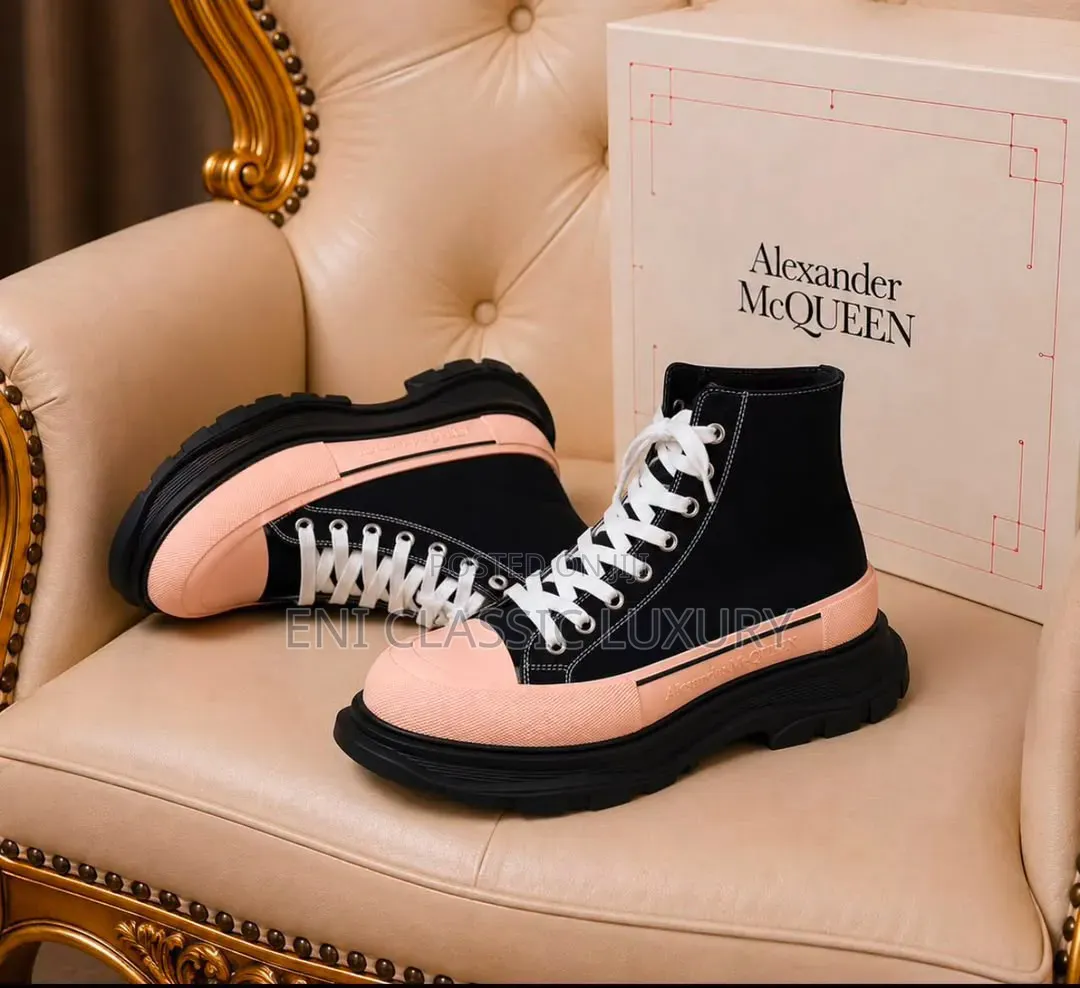 Top Notch Luxury Men's Ankle Boots Alexander McQueen Best Quality