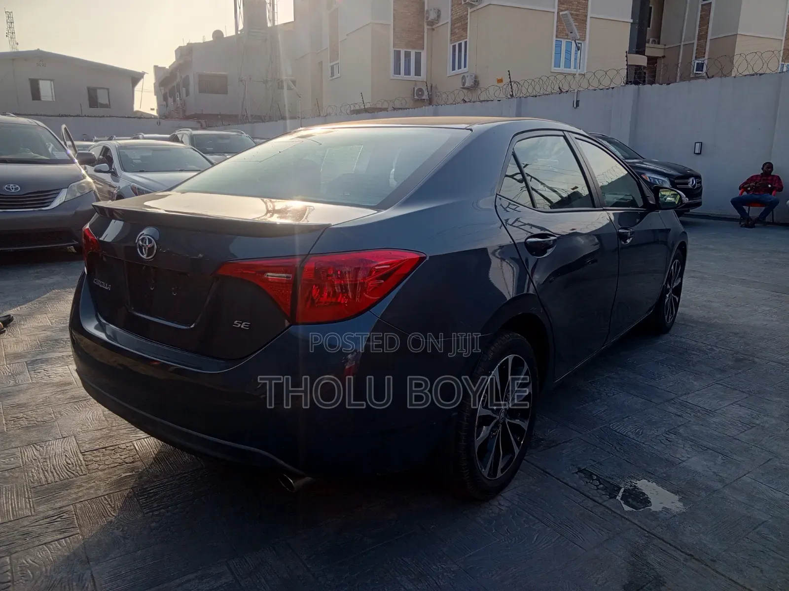Toyota Corolla SE (1.8L 4cyl 2A) 2019 Gray