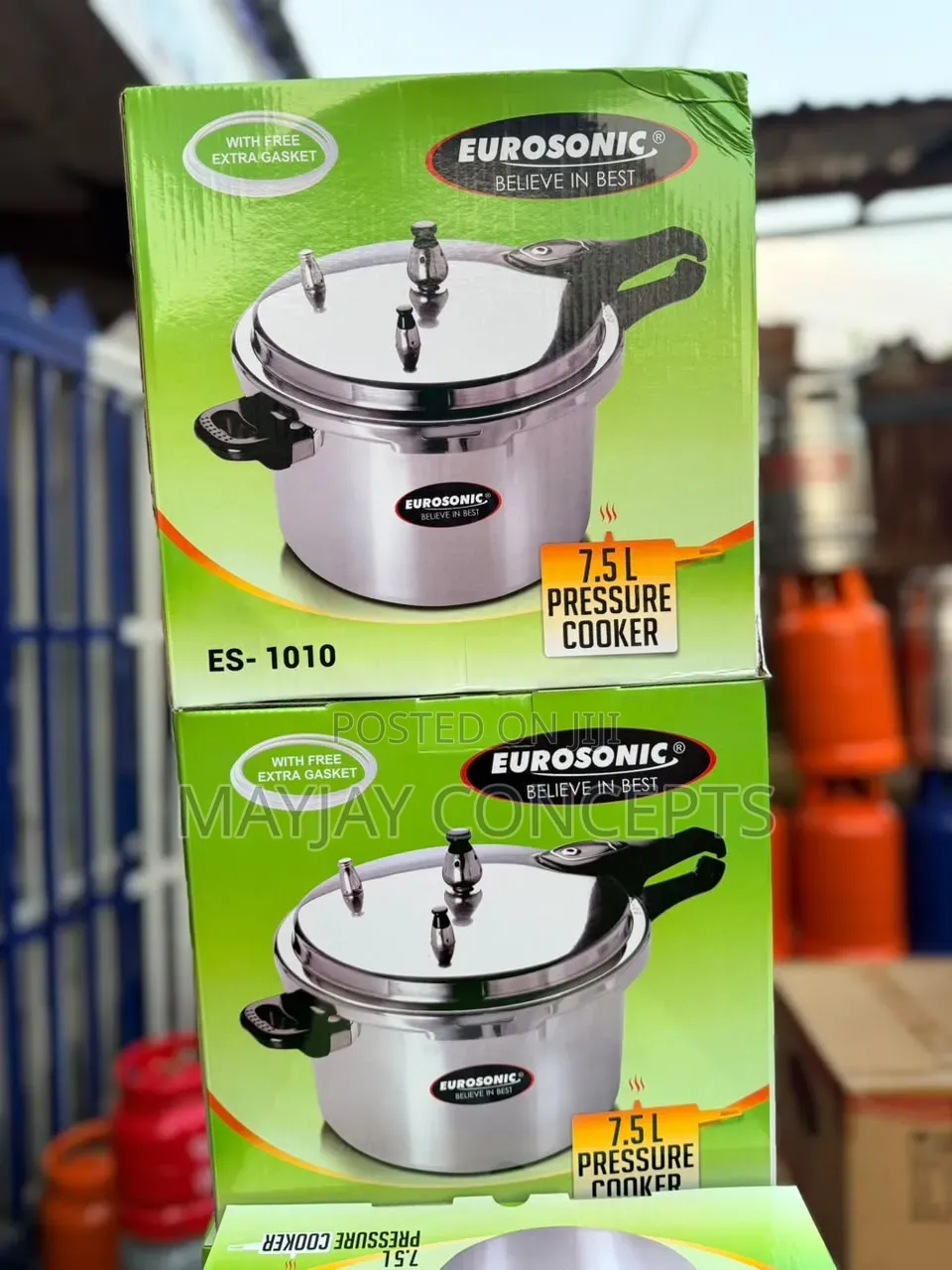 Eurosonic 7.5L Stainless Steel Pressure Cooker With Extra Gasket