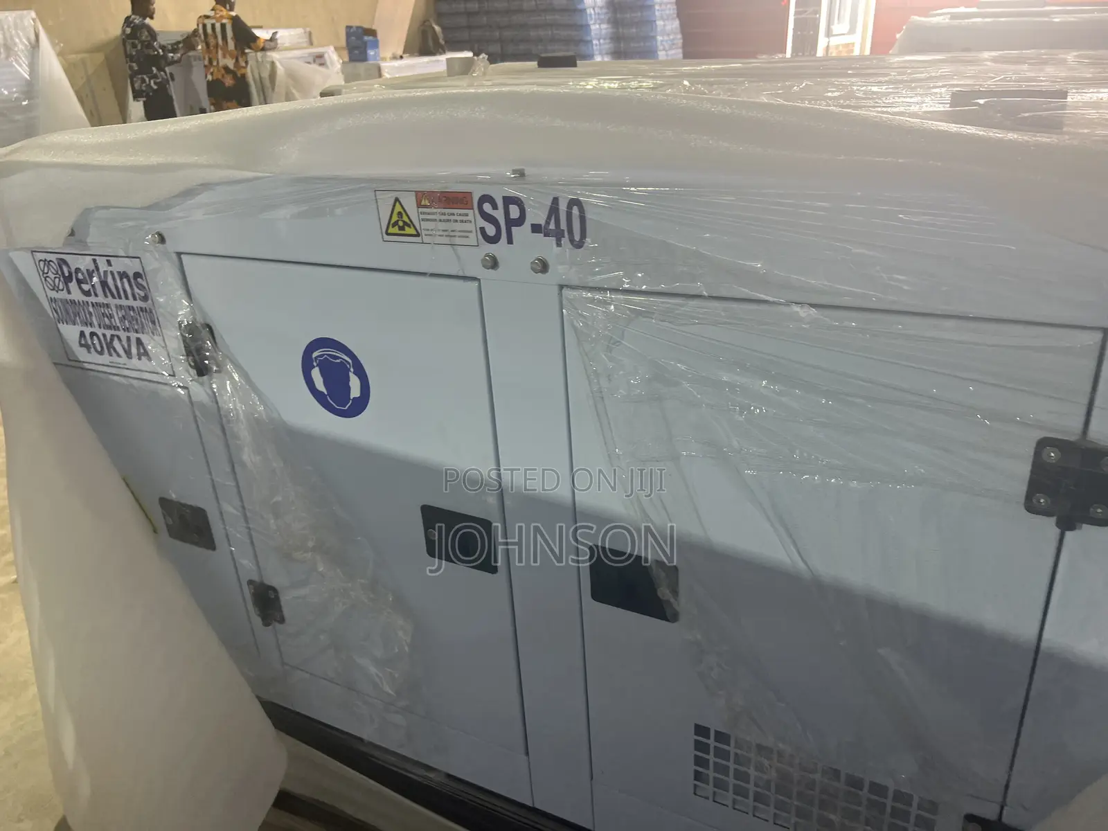 40kva UK Perkins Soundproof Diesel Generator 100% Copper 