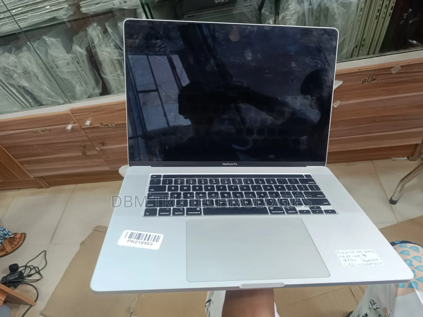 Laptop Apple MacBook Pro 2019 16GB Intel Core i7 SSD 512GB