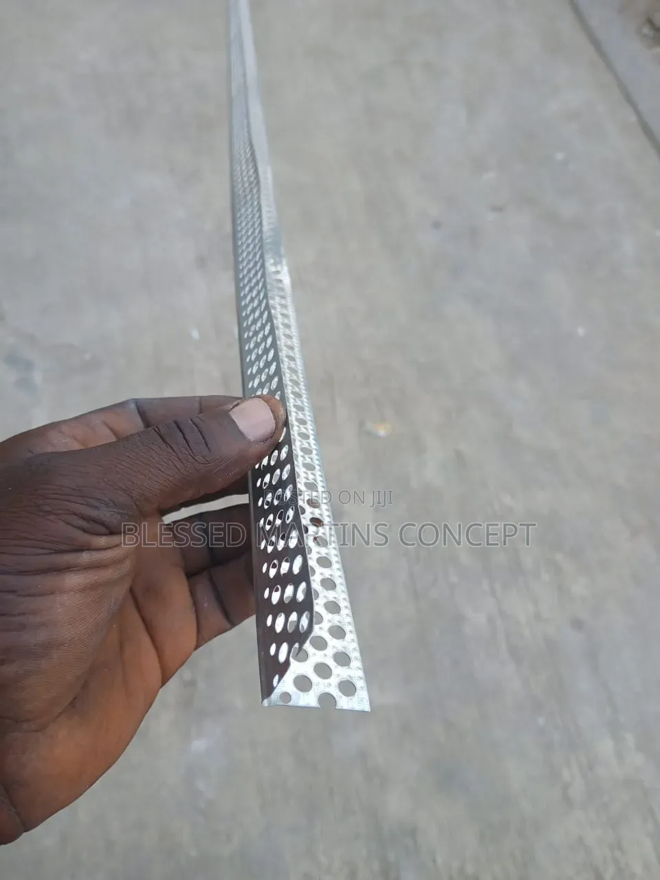 9ft Length Metal Corner Bead for Straight Alignment, Edge Protection