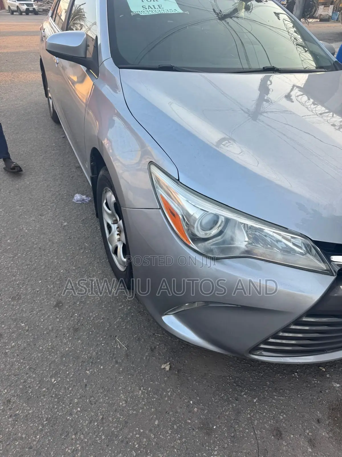 Toyota Camry LE 4dr Sedan (2.5L 4cyl 6A) 2015 Gray