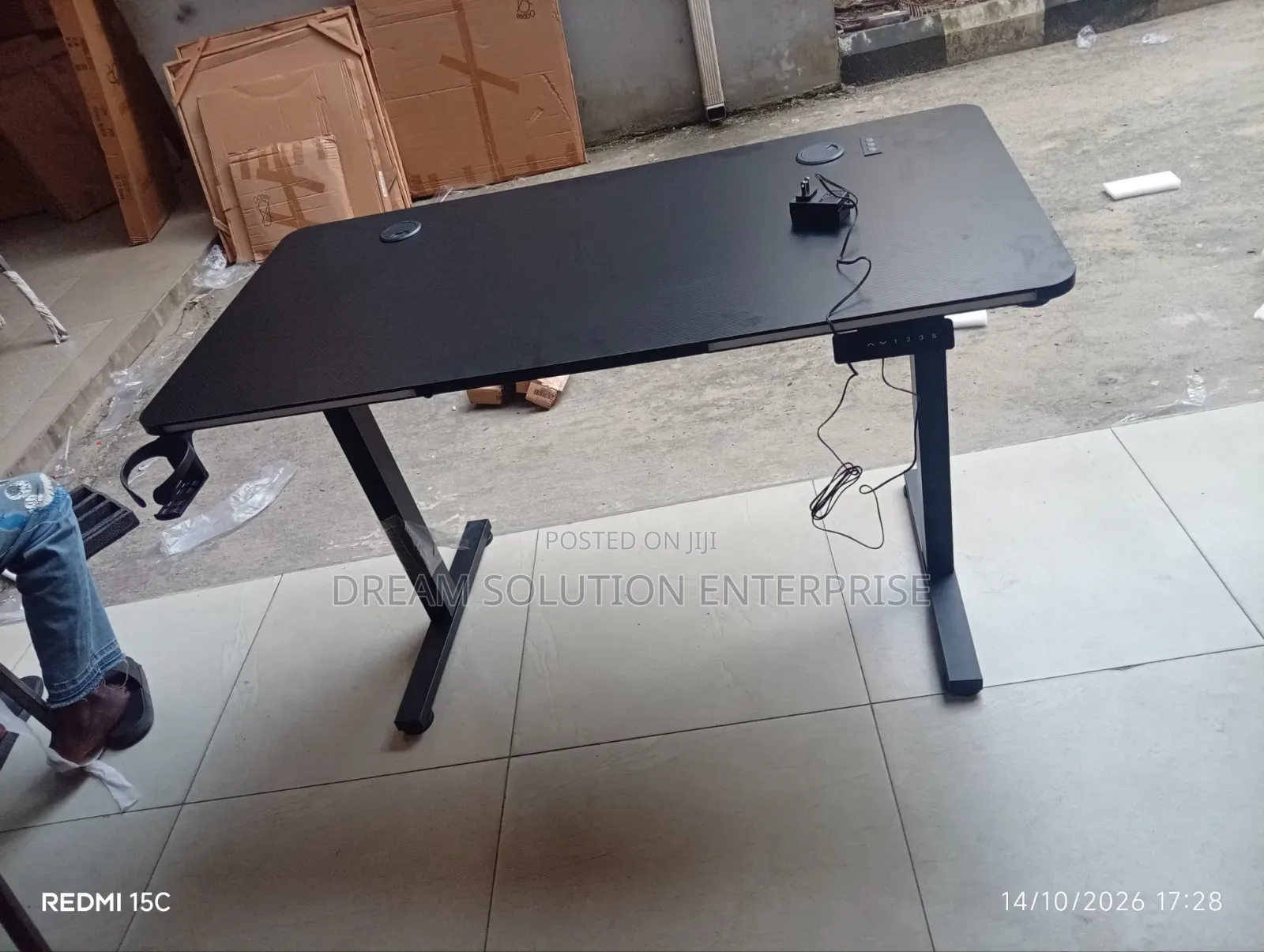 1.2 Meter Electric Adjustable Table