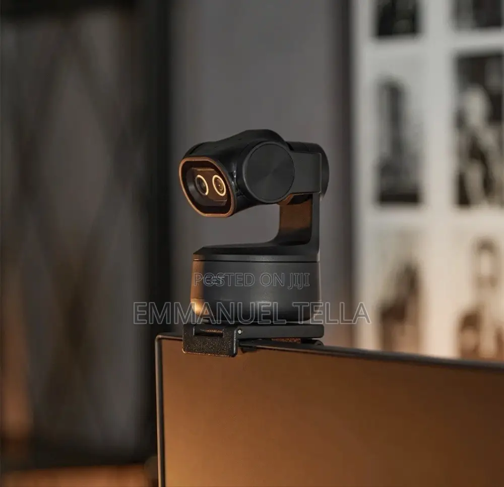 Emeet First Dual-Camera Ai PTZ 4k Webcam