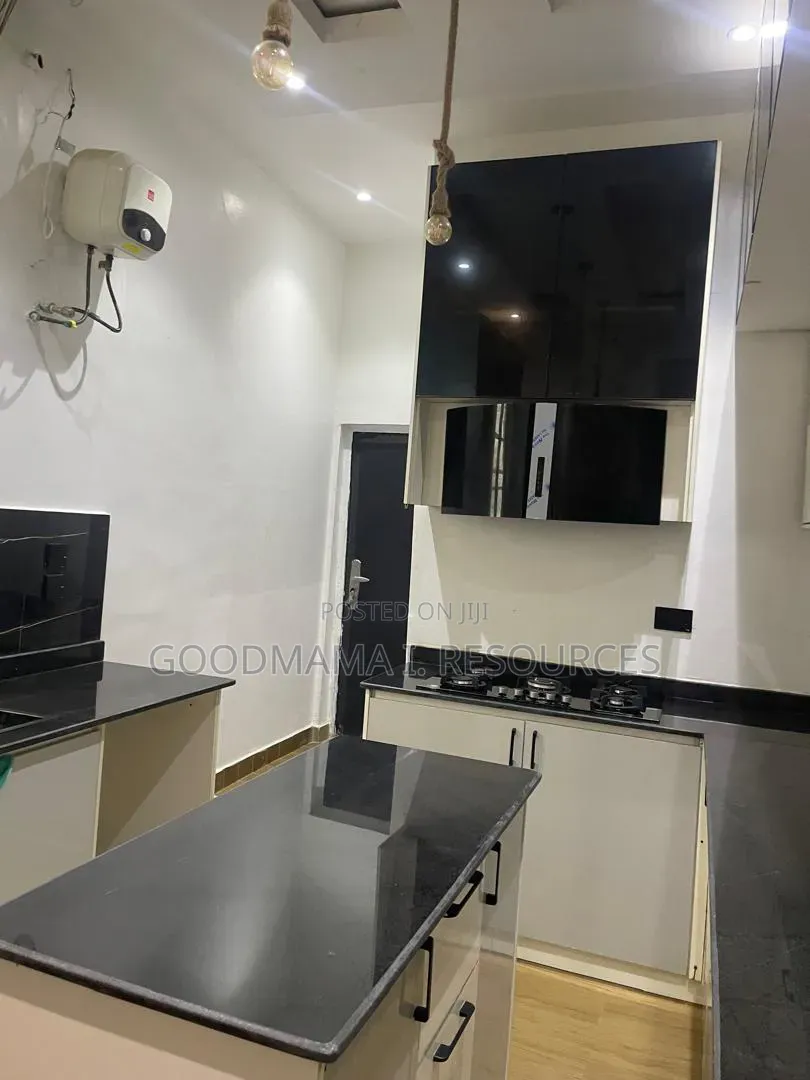Furnished 4bdrm Duplex in Captain Court, Ajah for rent