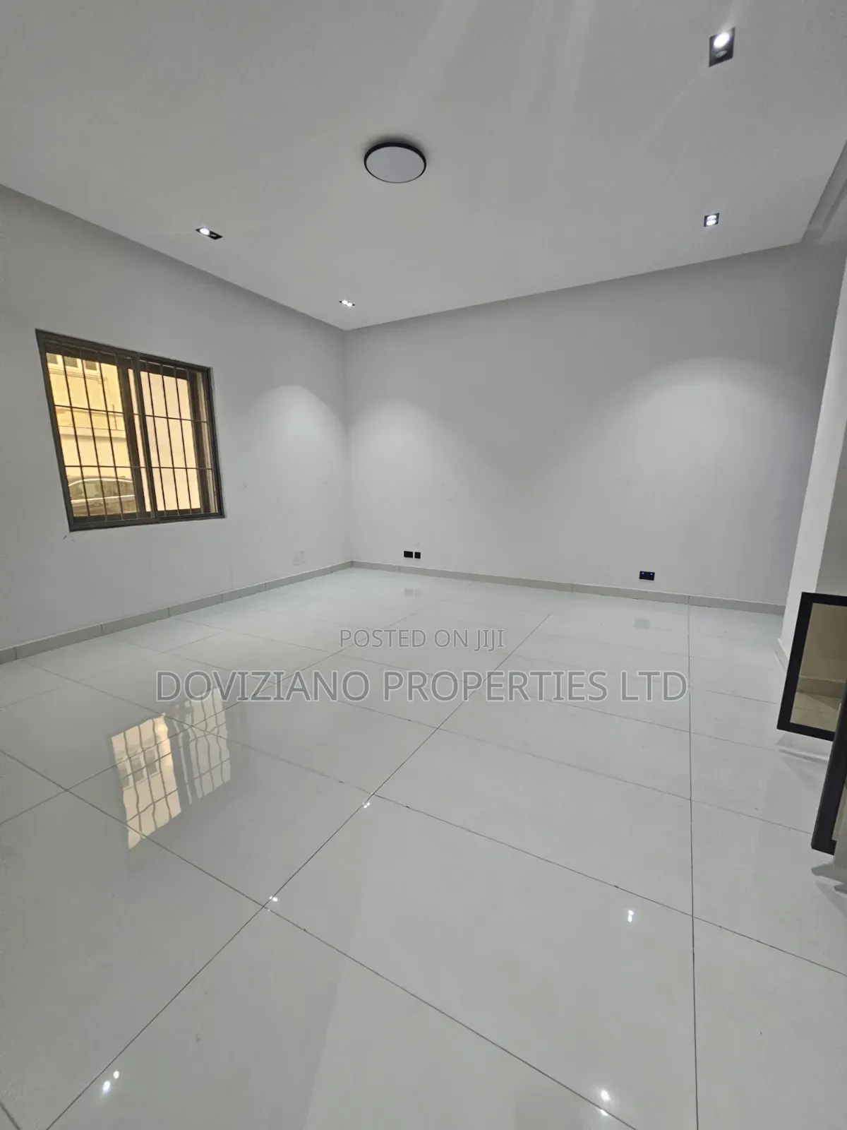 3bdrm Apartment in Banana Island for sale