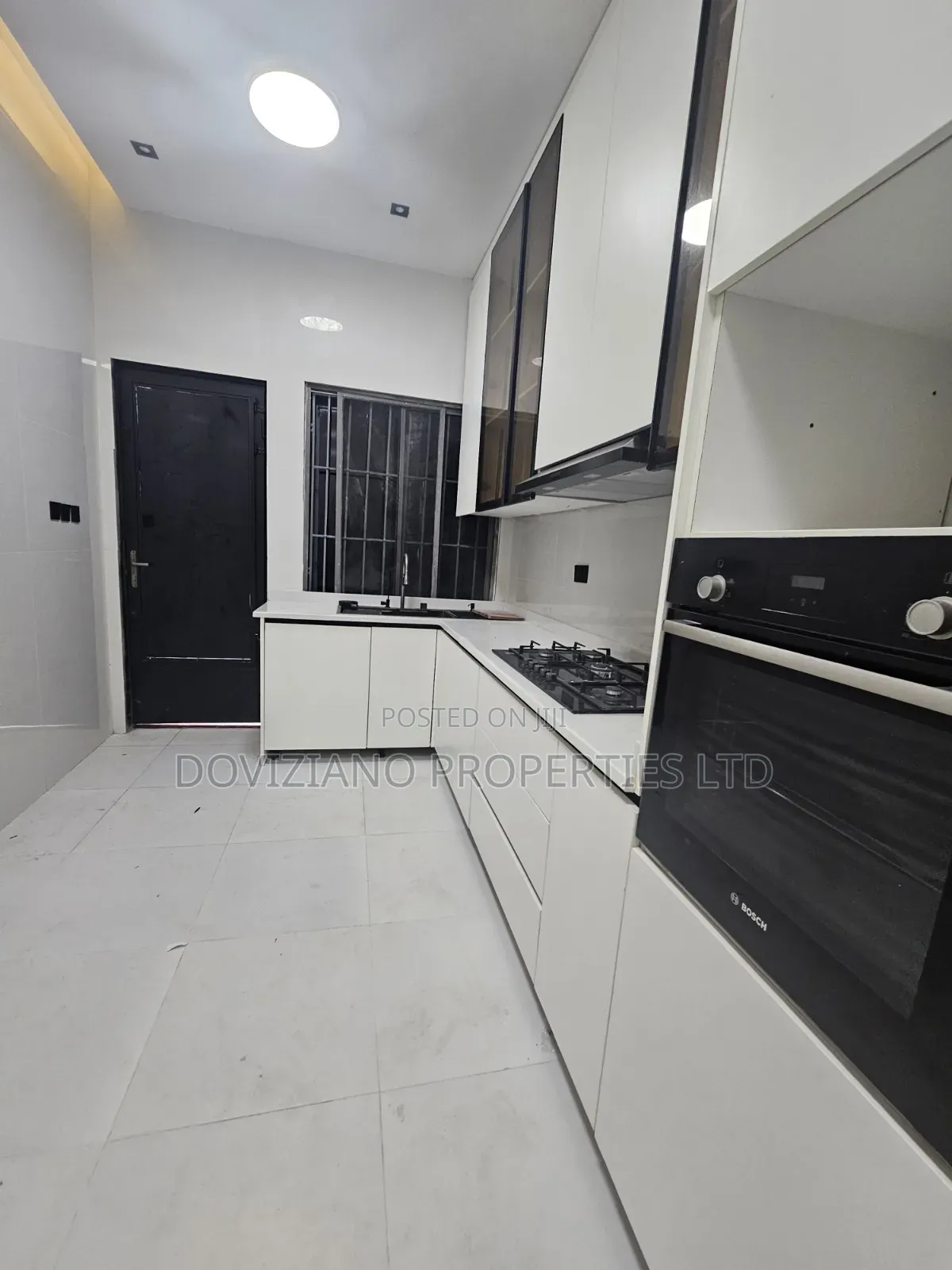 3bdrm Apartment in Banana Island for sale