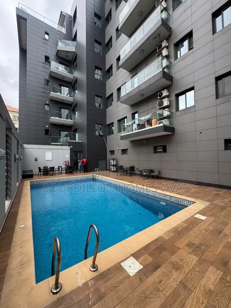 3bdrm Apartment in Lekki Phase 1 Lagos for rent