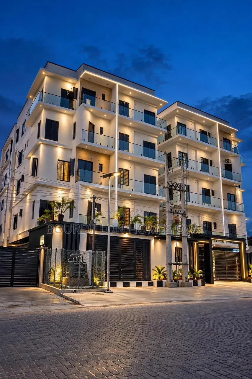 2bdrm Apartment in Lekki Phase 1 Lagos for sale