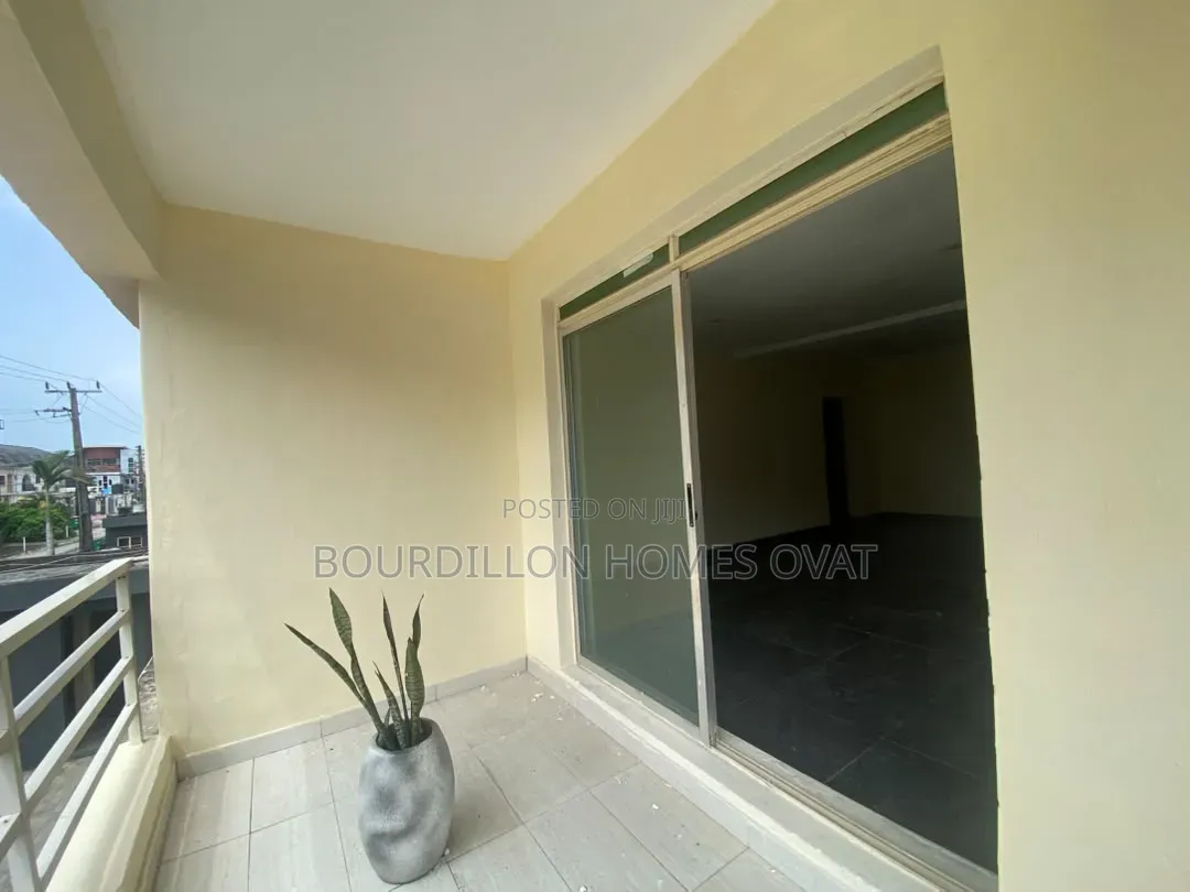 3bdrm Apartment in Chevron Lekki Lagos for rent