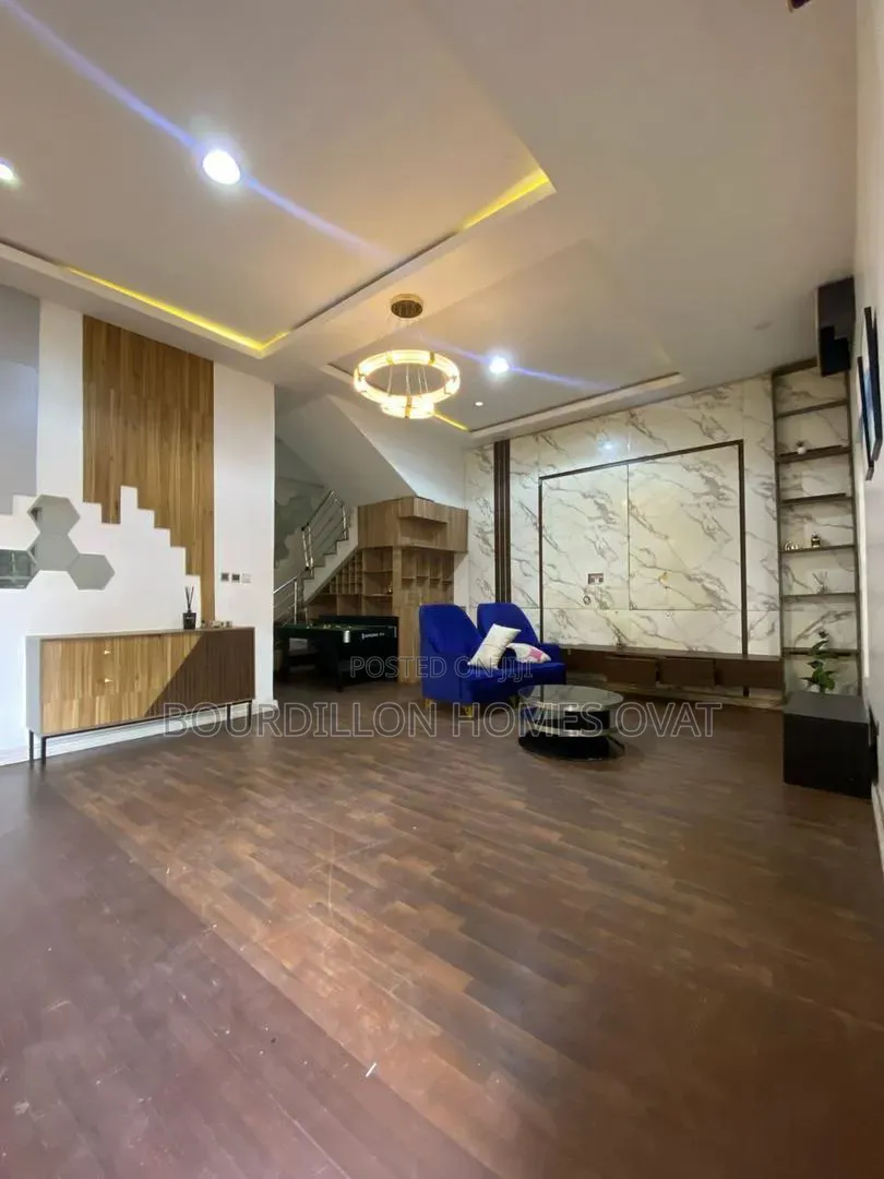 4bdrm Duplex in Chevron Lekki Lagos for rent