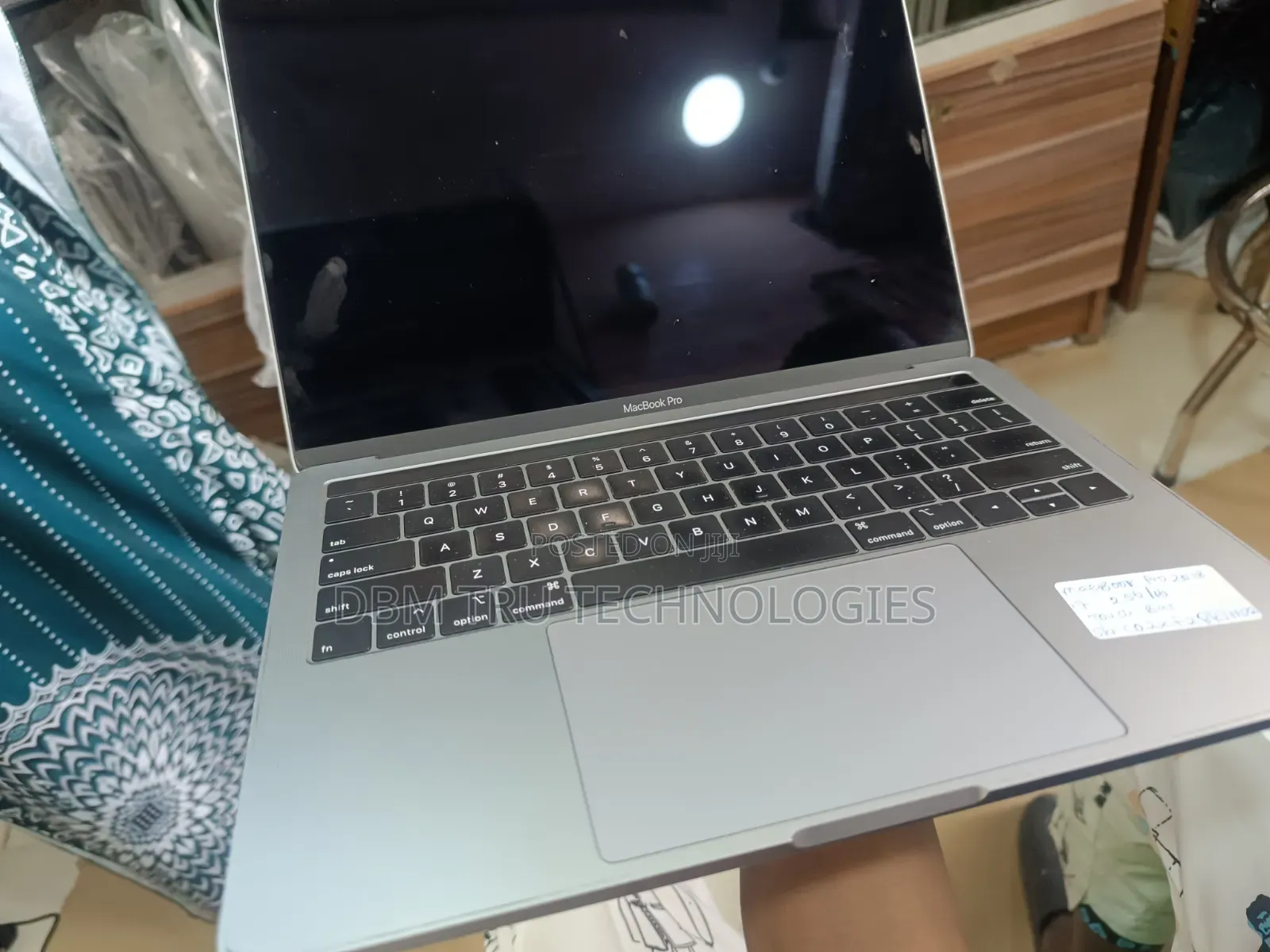Laptop Apple MacBook Pro 2018 16GB Intel Core i7 SSD 256GB