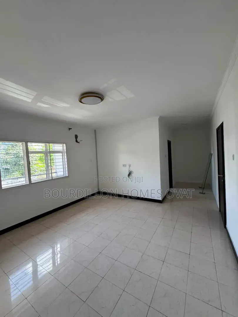 4bdrm Duplex in Lekki Phase 1 Lagos for rent