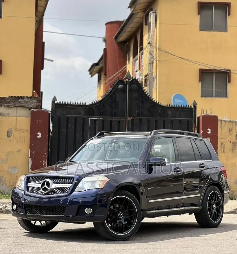 Mercedes-Benz GLK-Class 350 4MATIC 2010 Blue