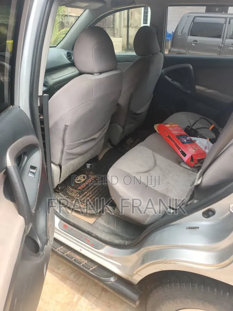 Toyota RAV4 2008 Silver