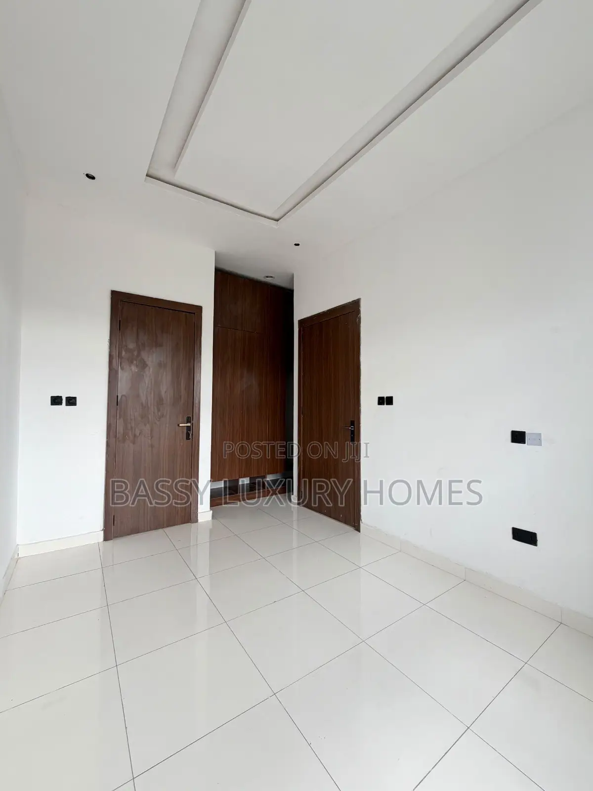 3bdrm Duplex in Sangotedo for sale
