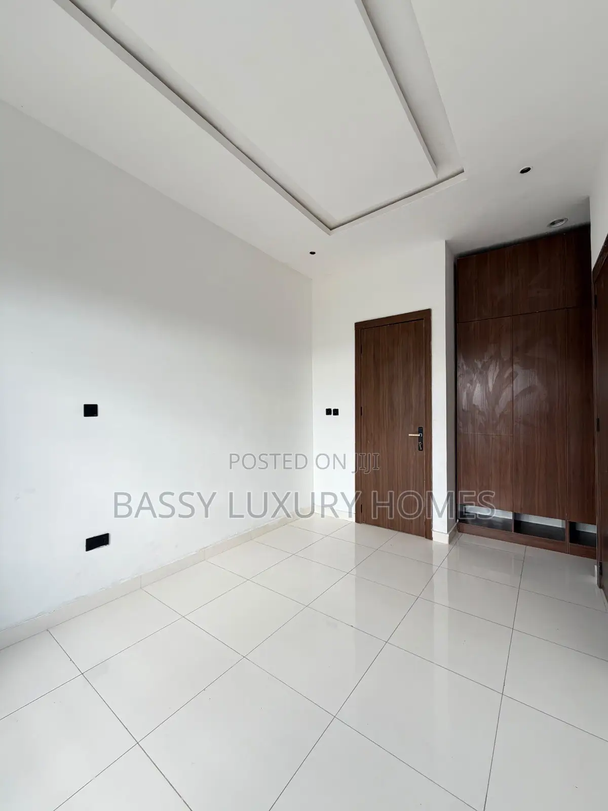 3bdrm Duplex in Sangotedo for sale