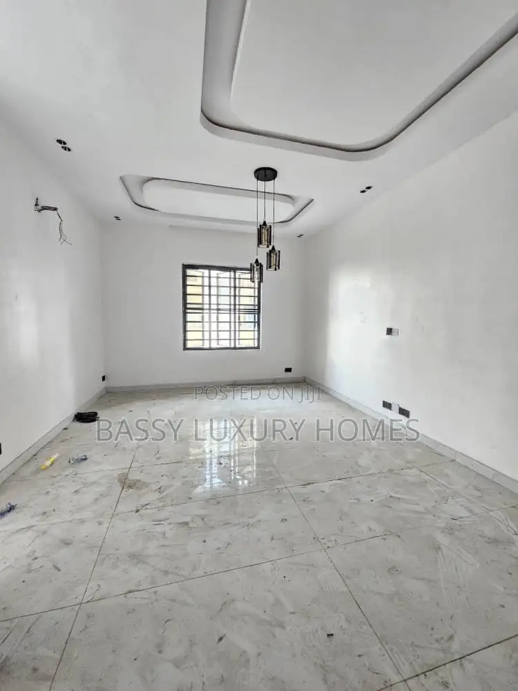 4bdrm Duplex in Abraham Adesanya for sale
