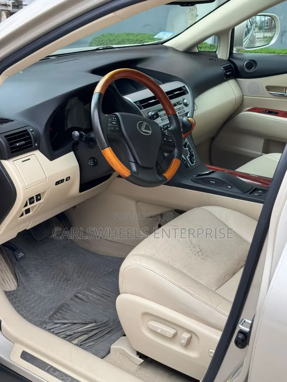 Lexus RX 350 AWD 2012 Gold