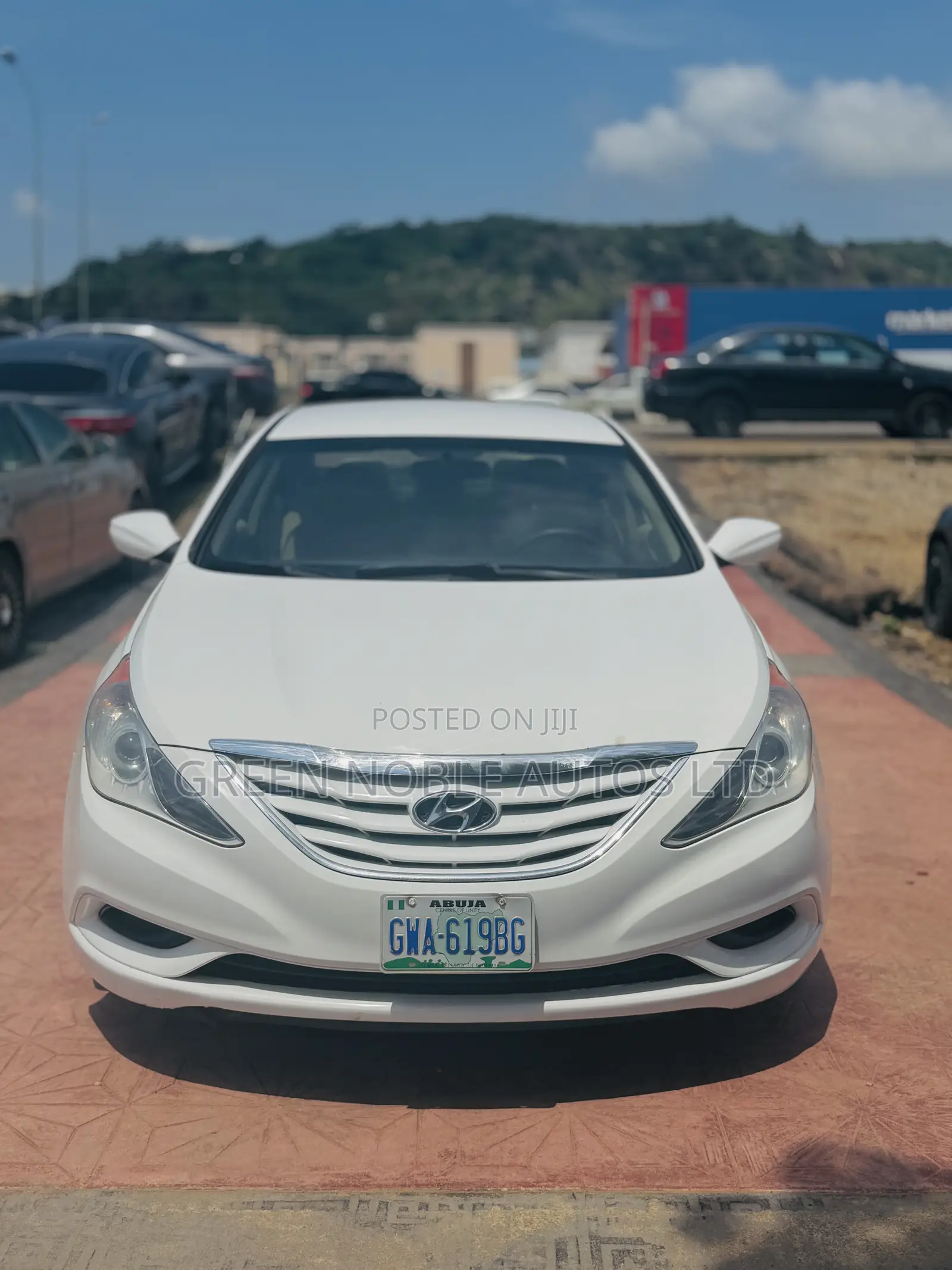 Hyundai Sonata GLS Sedan FWD (2.4L 4cyl 6A) 2013 White