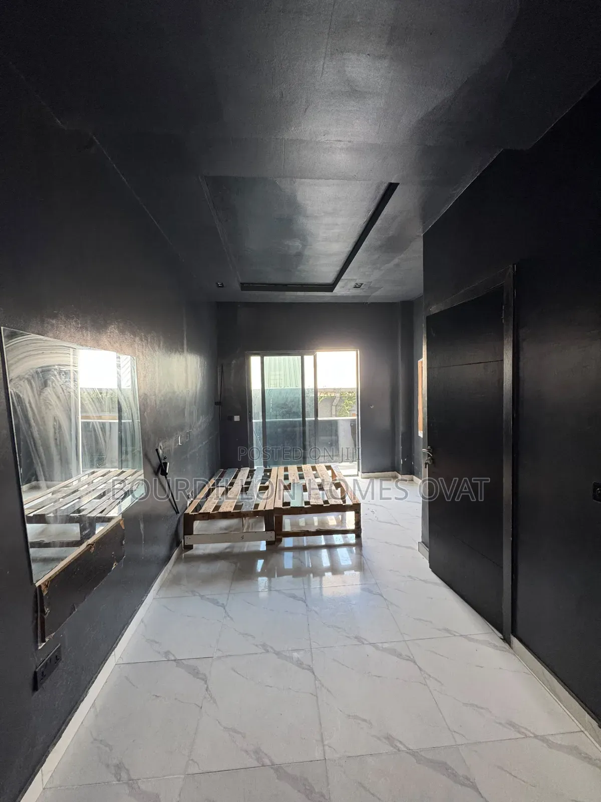 Mini Flat in Lekki Phase 1 Lagos for rent