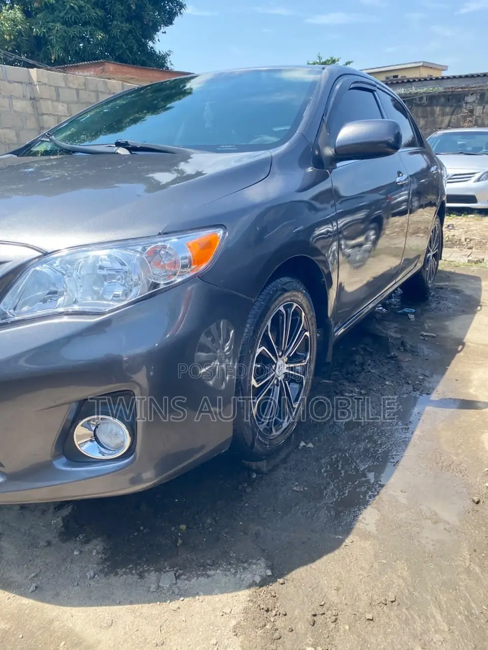 Toyota Corolla LE 4dr Sedan (1.8L 4cyl 4A) 2010 Gray