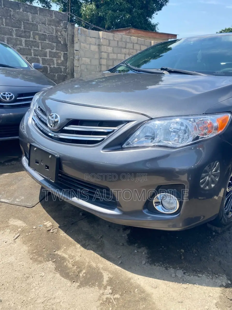 Toyota Corolla LE 4dr Sedan (1.8L 4cyl 4A) 2010 Gray