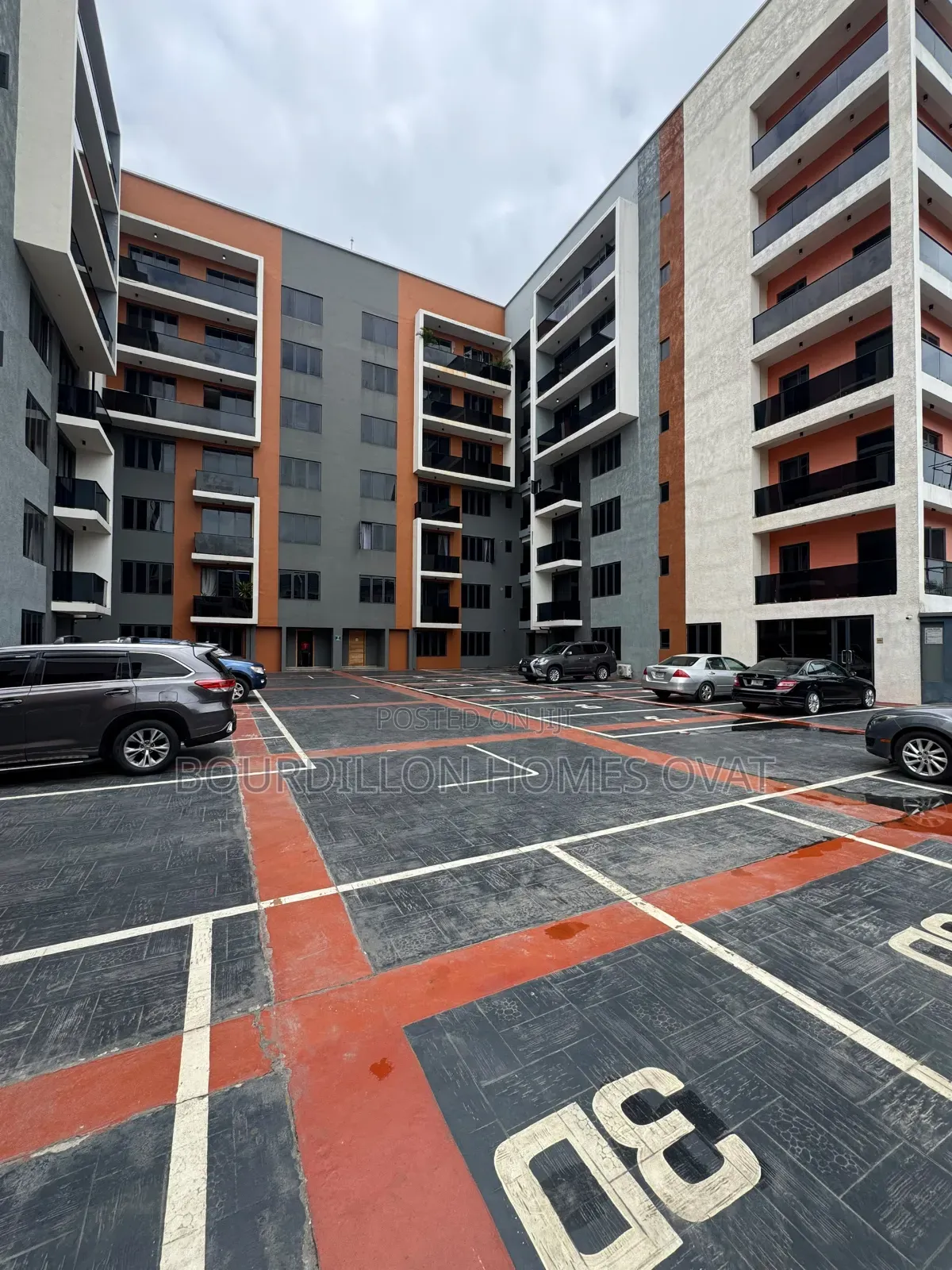2bdrm Apartment in Lekki Phase 1 Lagos for rent