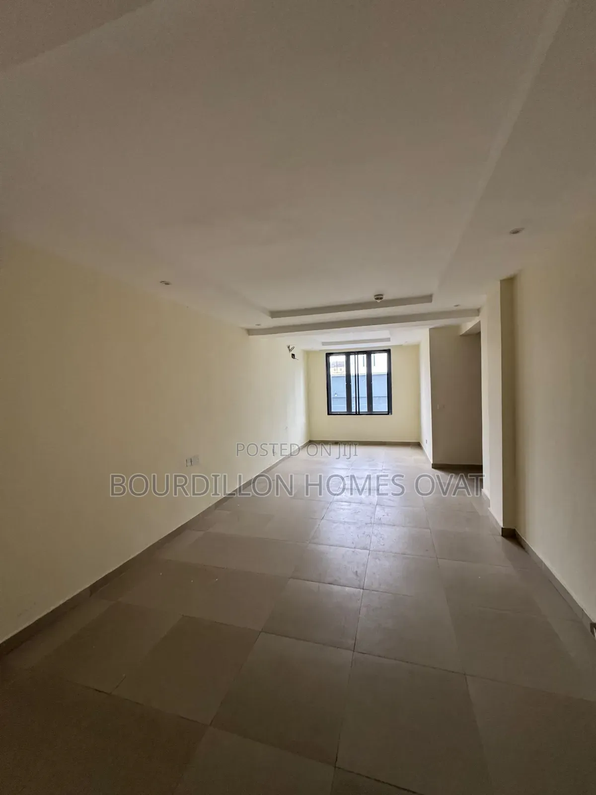 2bdrm Apartment in Lekki Phase 1 Lagos for rent