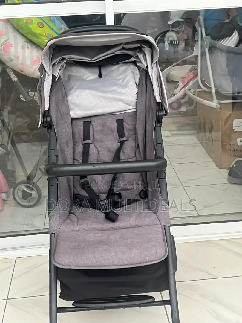 Silver Cross Avia Stroller – Lightweight, Comfortable & Perfect