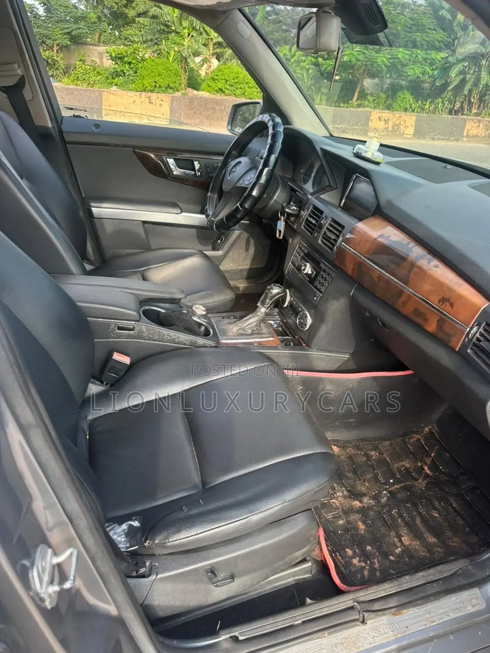 Mercedes-Benz GLK-Class 2010 Silver