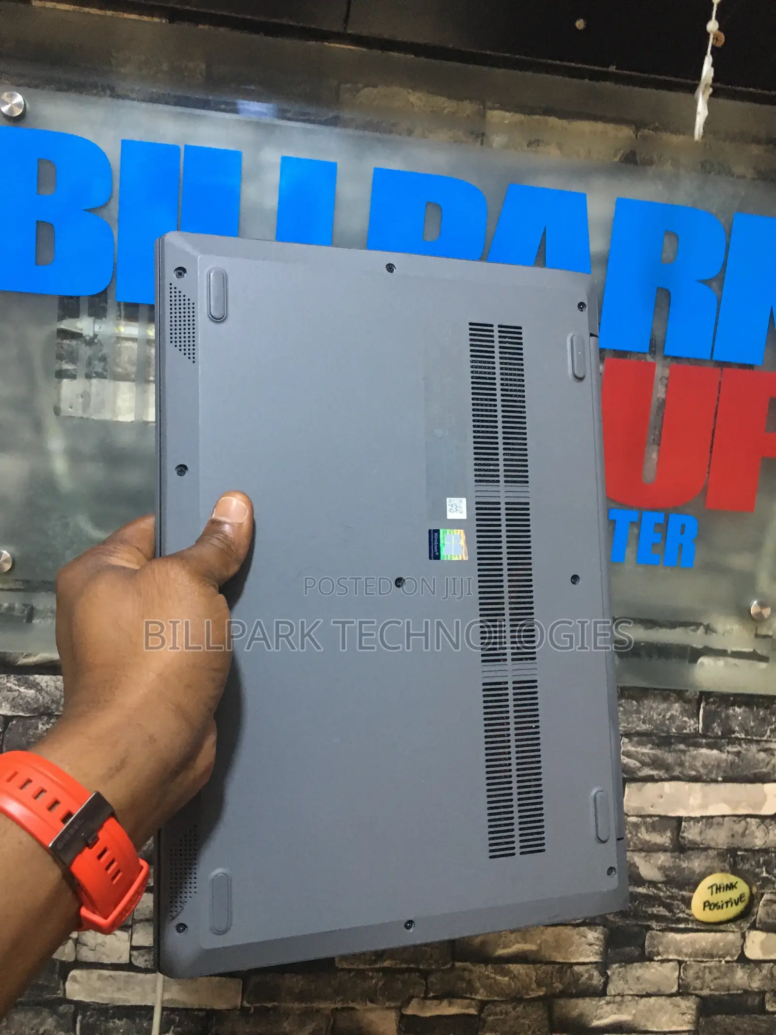 Laptop Lenovo Ideapad S145-15 8GB AMD Ryzen 5 SSD 256GB