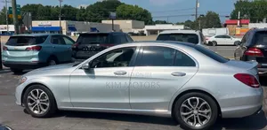 Mercedes-Benz C300 Base Coupe RWD (2.0L 4cyl 7A) 2017 Silver