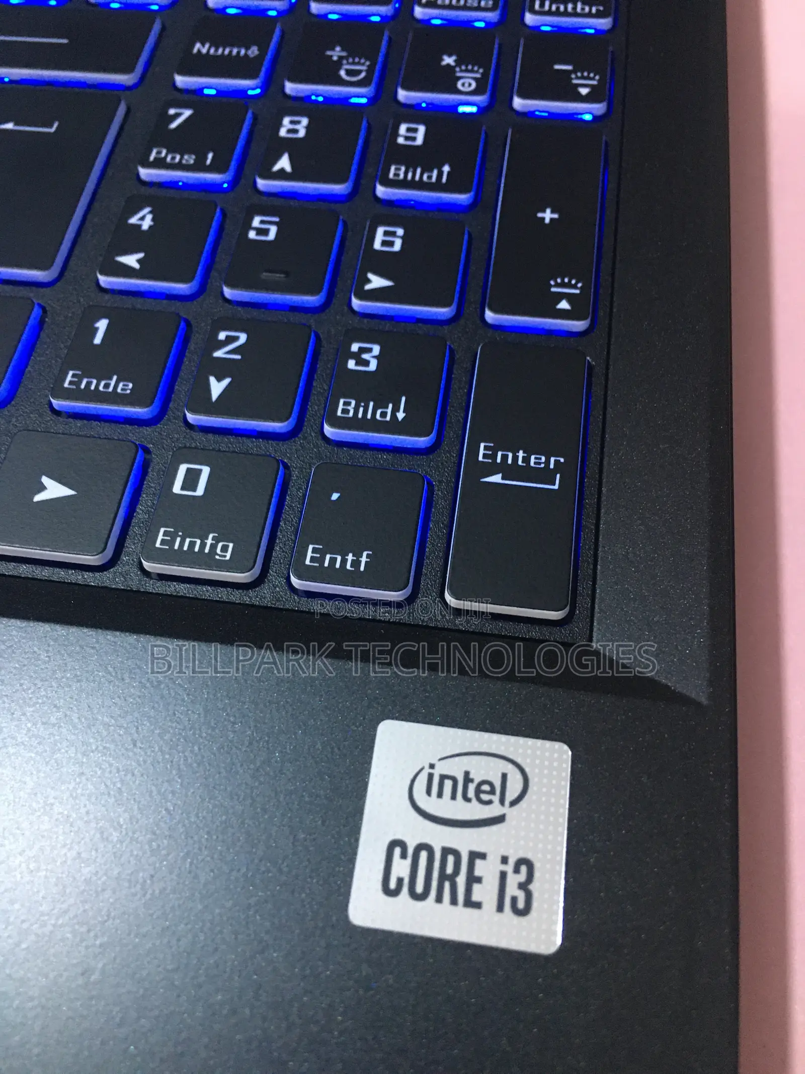 Laptop 8GB Intel Core i3 SSD 256GB