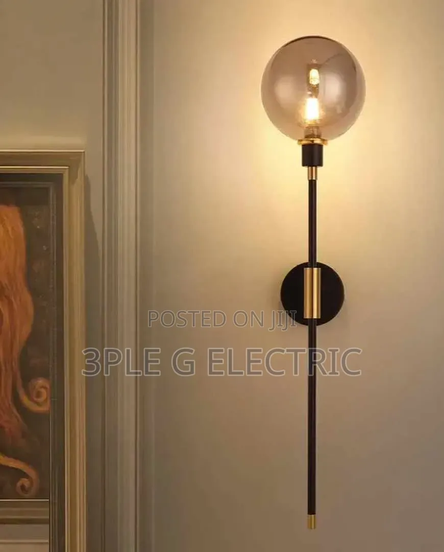 Conag Glass Wall Lamp