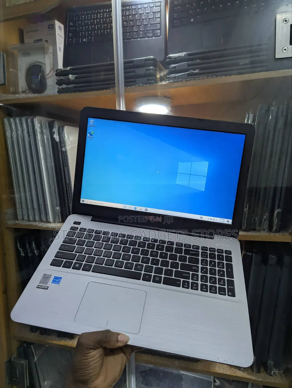 Laptop Asus X555LJ 8GB Intel Core i7 HDD 1T