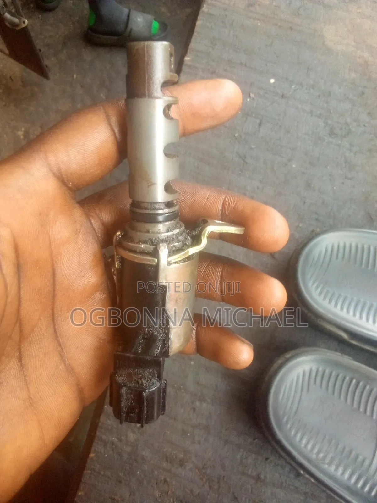 Front Casing 2az, Camry RAV4 Highlander Sienna. 2004 Four Plug