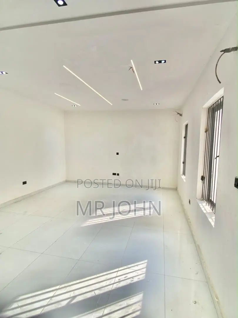 4bdrm Duplex in Mercy Pr Lekki for rent
